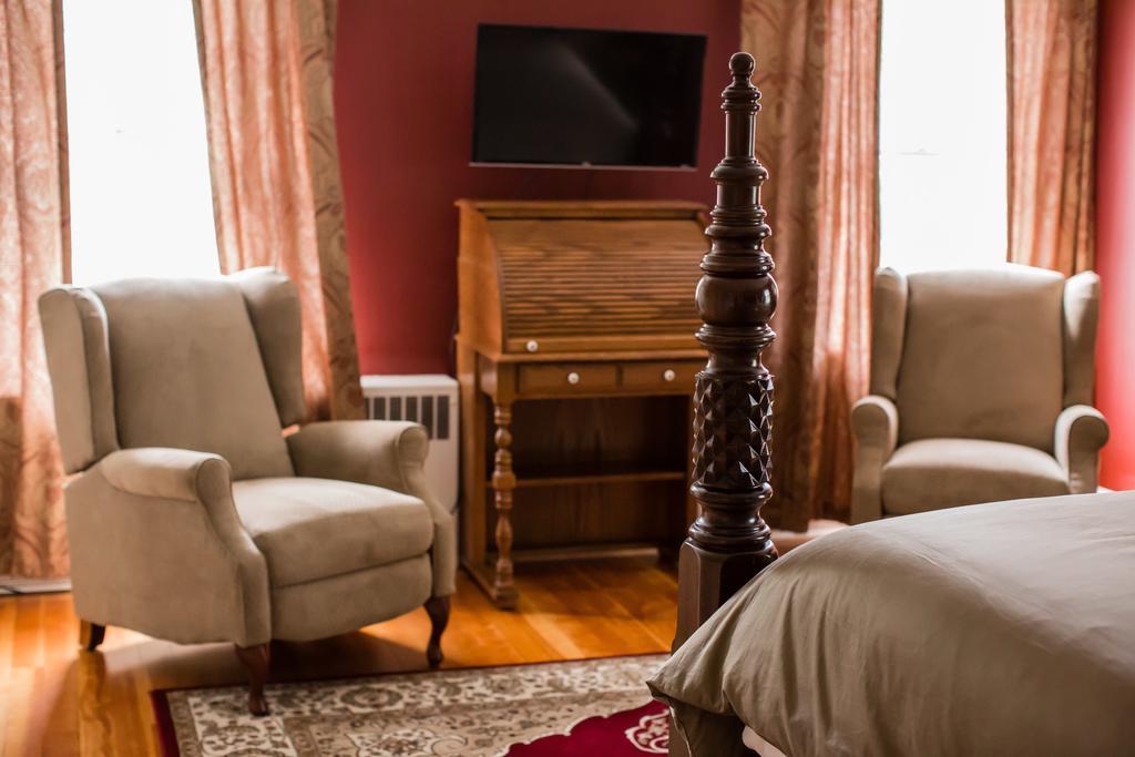 Warm Springs Inn & Winery Sunnyslope Экстерьер фото